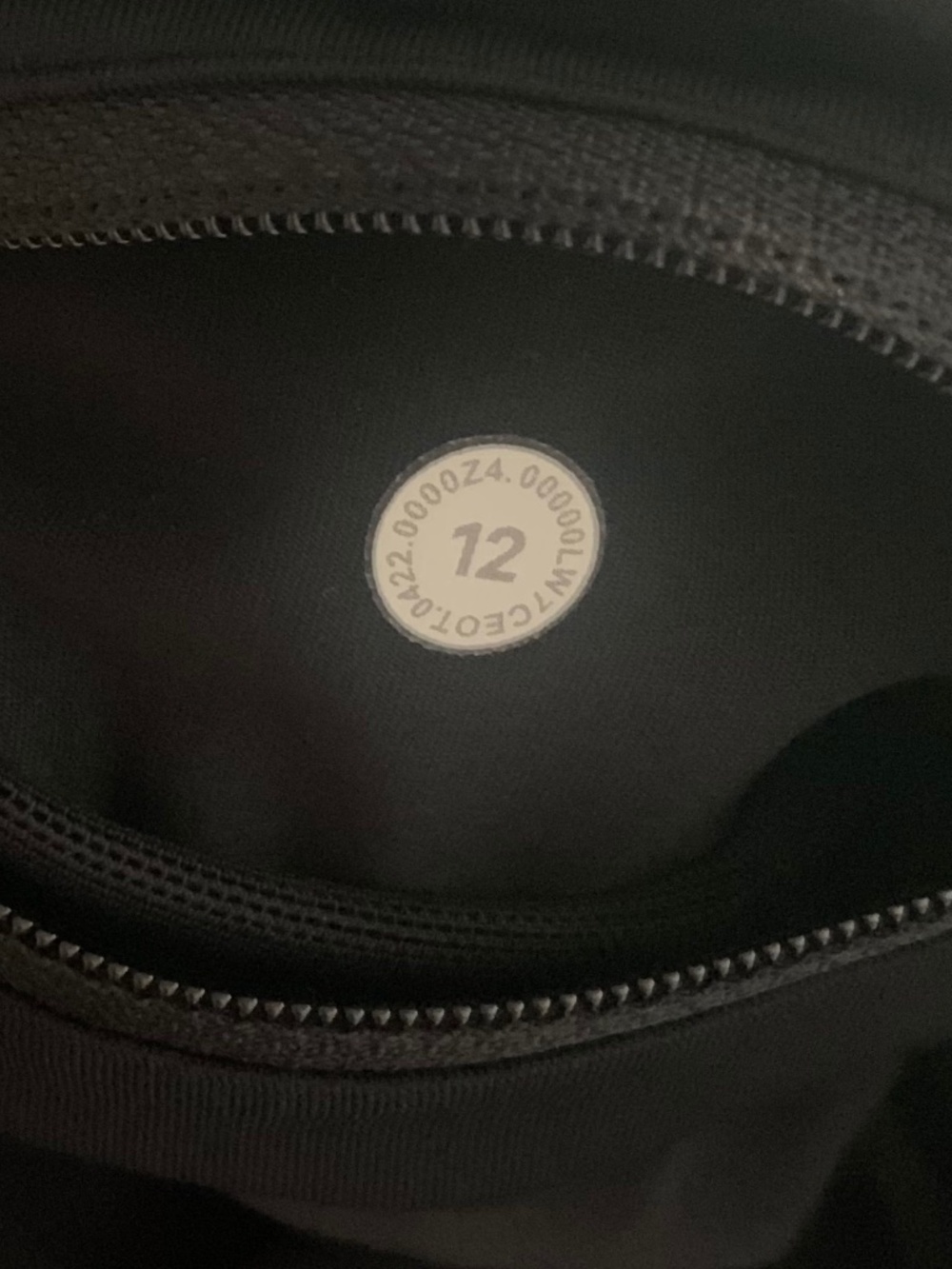 Lululemon Speed Up Graphic Mid-Rise Lined 4" Black Shorts Lightweight 12 - Picture 8 of 8